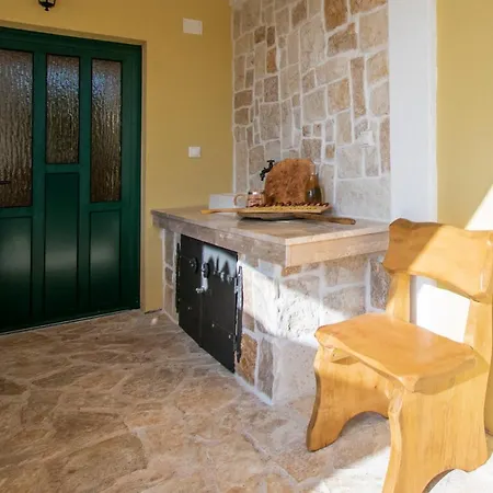 Holiday home Kuca Za Odmor Niko *