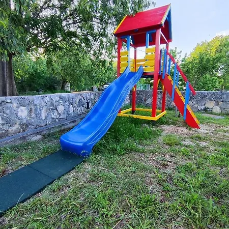 Kuca Za Odmor Niko Holiday home *