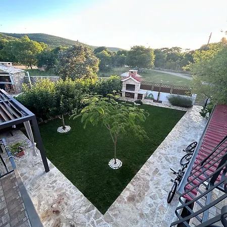 Kuca Za Odmor Niko Holiday home