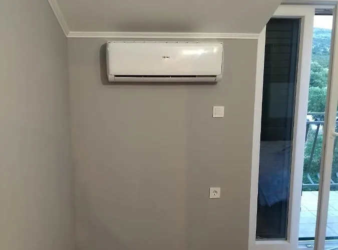 Kuca Za Odmor Niko Vakantiehuis *