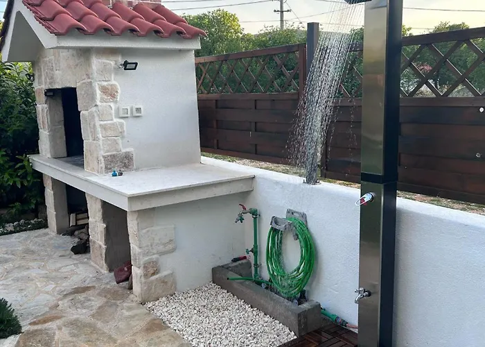 Kuca Za Odmor Niko Holiday home Mirlovic Zagora